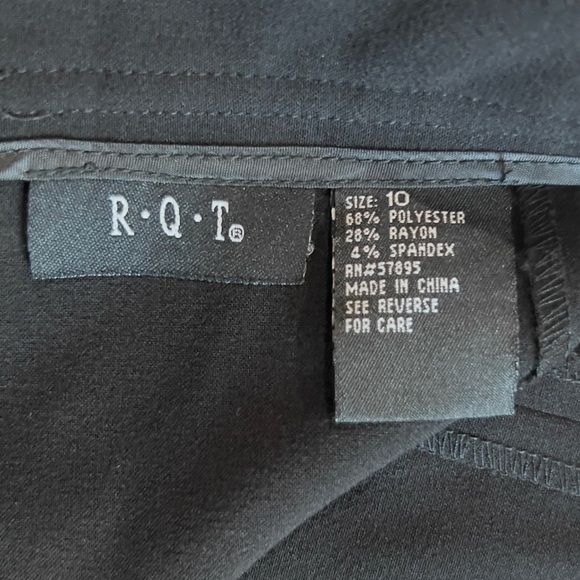 RQT black mini skirt bottom pleated ruffle Sz 10 - Picture 4 of 6